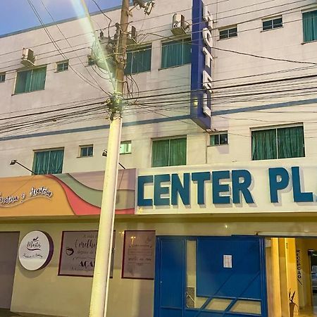 Center Plaza Hotel Cristalina Ngoại thất bức ảnh