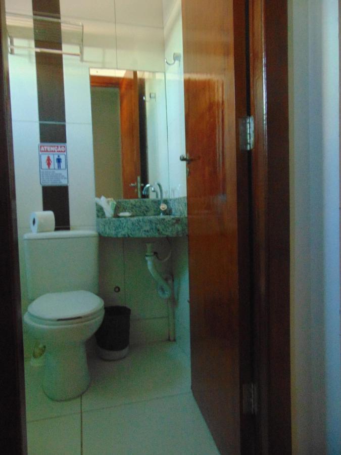 Center Plaza Hotel Cristalina Ngoại thất bức ảnh