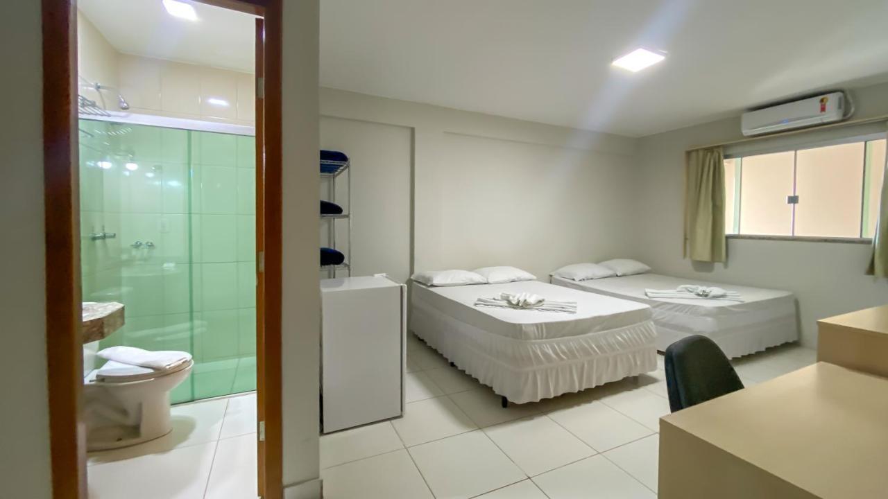Center Plaza Hotel Cristalina Ngoại thất bức ảnh
